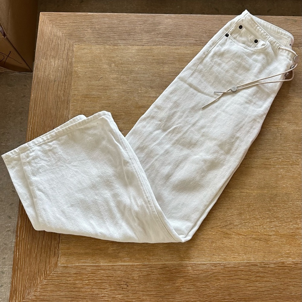 Still Here Cool Jeans in Milk — Size 25